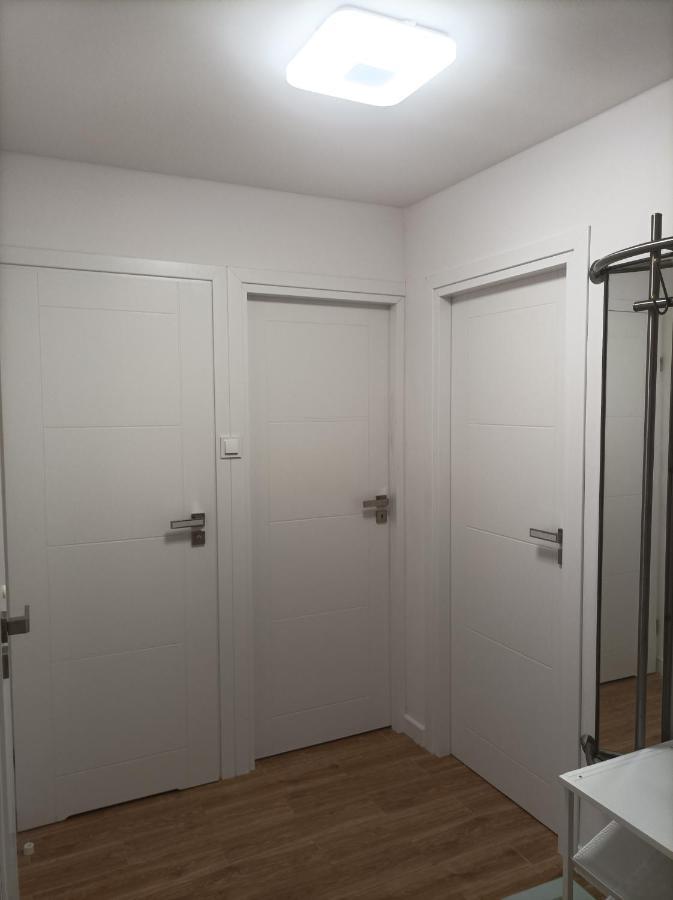 Apartament City Center 3 Bedroom Apartment *