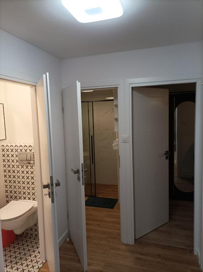 Apartament City Center 3 Bedroom *