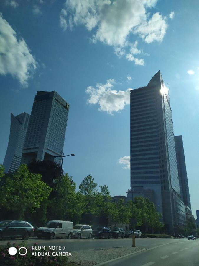 Apartament City Center 3 Bedroom Warsaw